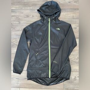 The North Face Women’s Packable Windwall Jacket in Navy